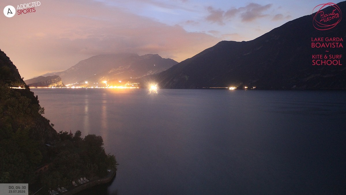Archived image Webcam Lake Garda - Capo Reamol
