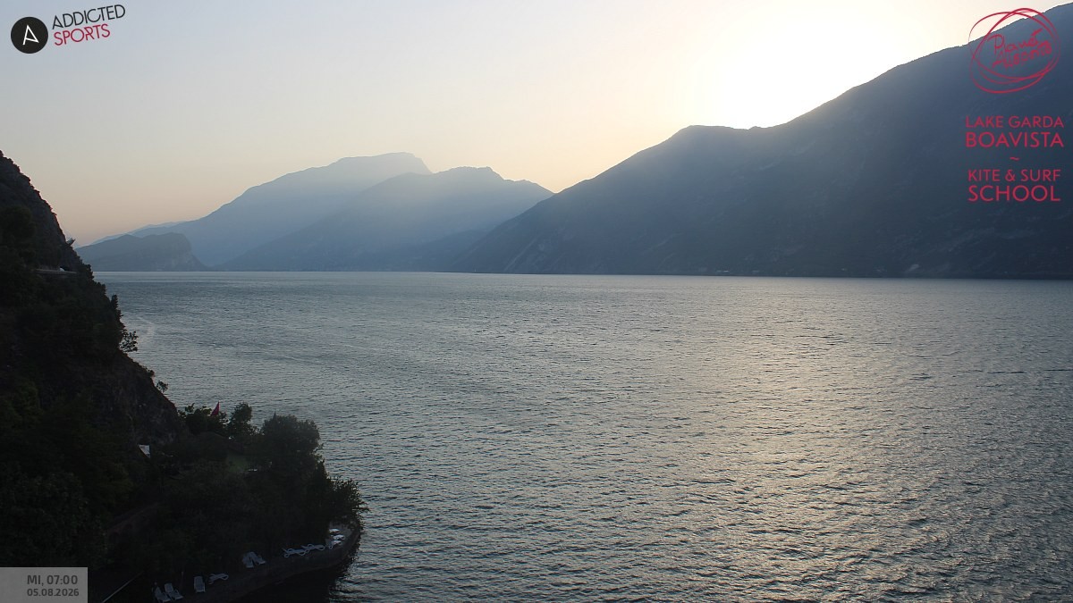 Archived image Webcam Lake Garda - Capo Reamol