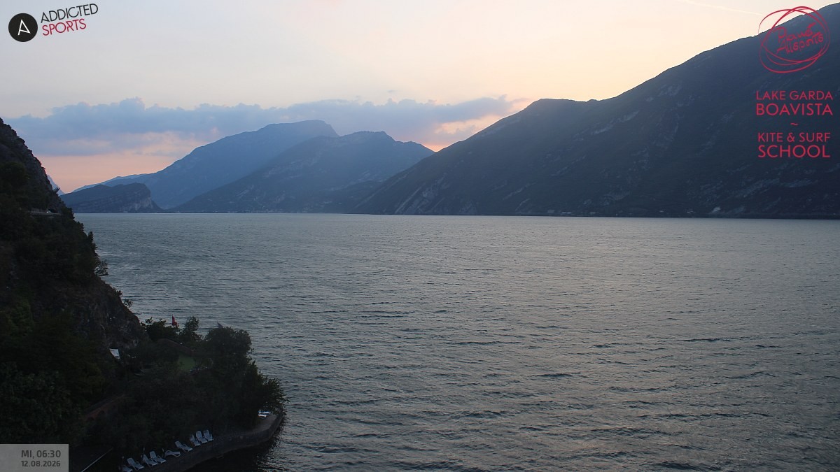 Archived image Webcam Lake Garda - Capo Reamol