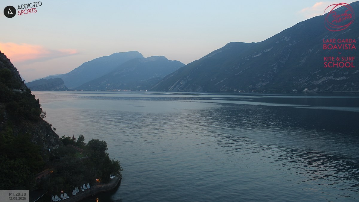 Archived image Webcam Lake Garda - Capo Reamol