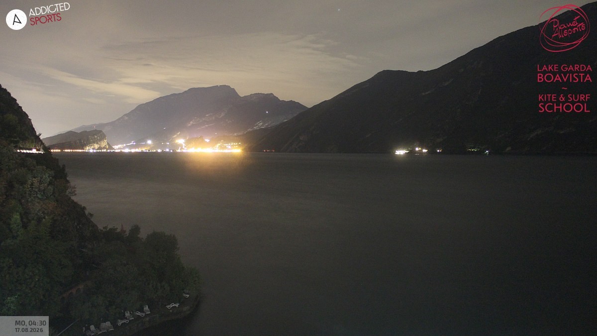 Archived image Webcam Lake Garda - Capo Reamol