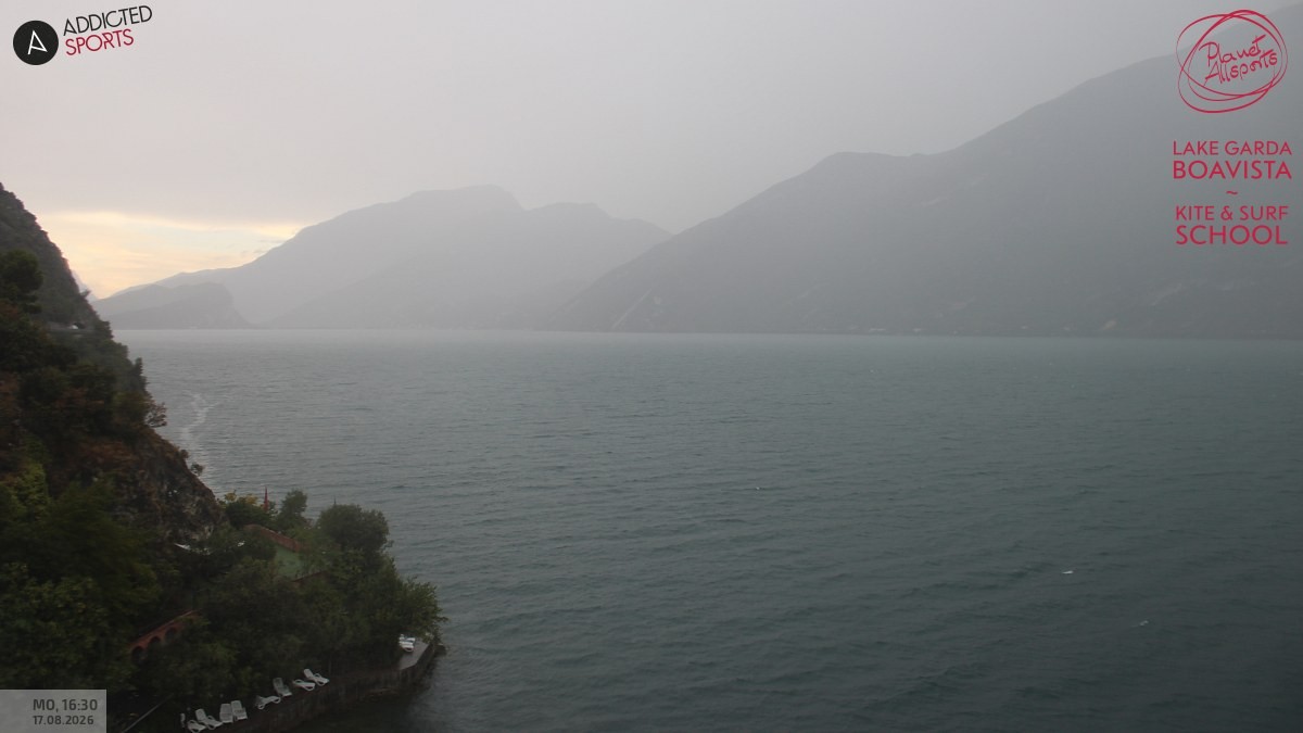 Archived image Webcam Lake Garda - Capo Reamol