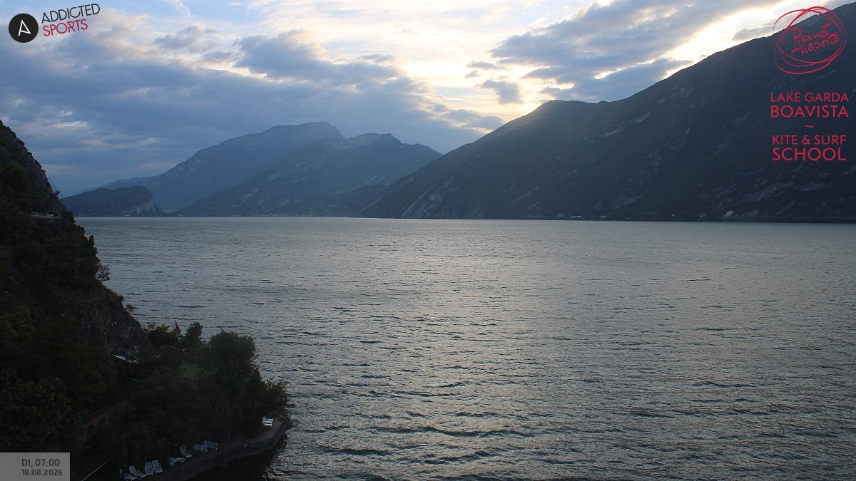 Archiv Foto Webcam Gardasee - Capo Reamol