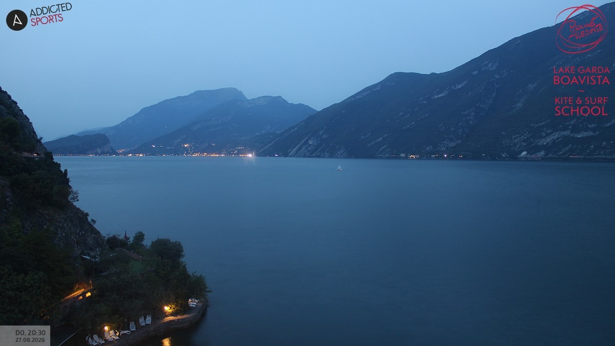 Archiv Foto Webcam Gardasee - Capo Reamol