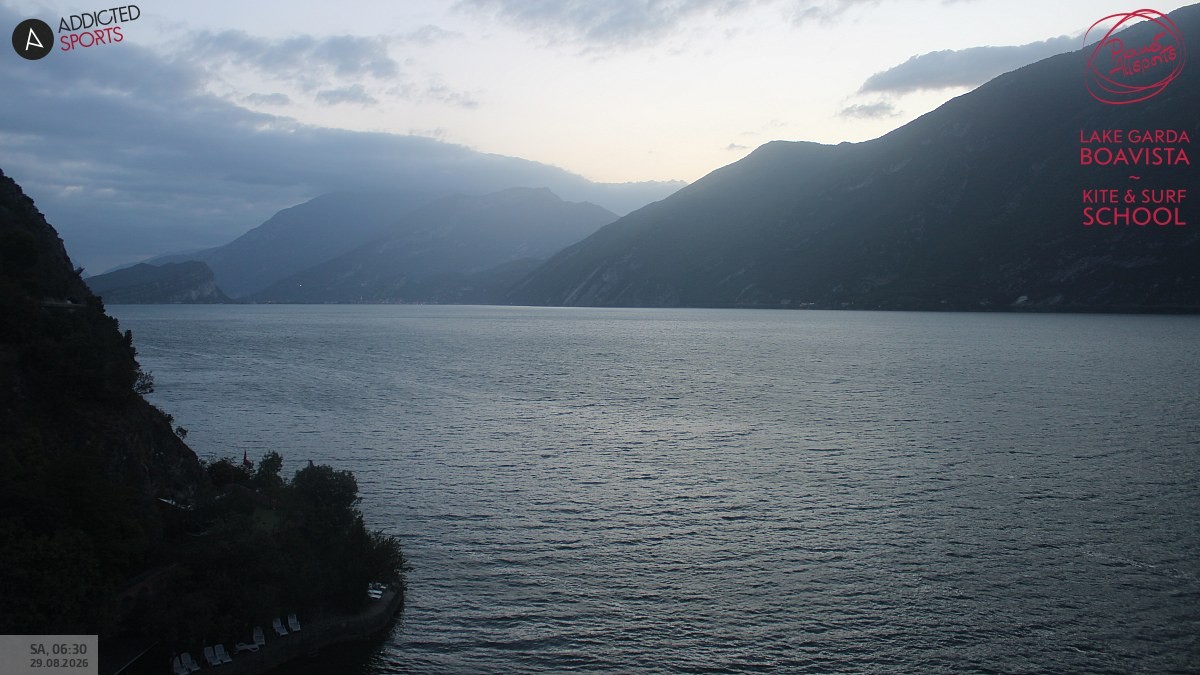 Archived image Webcam Lake Garda - Capo Reamol