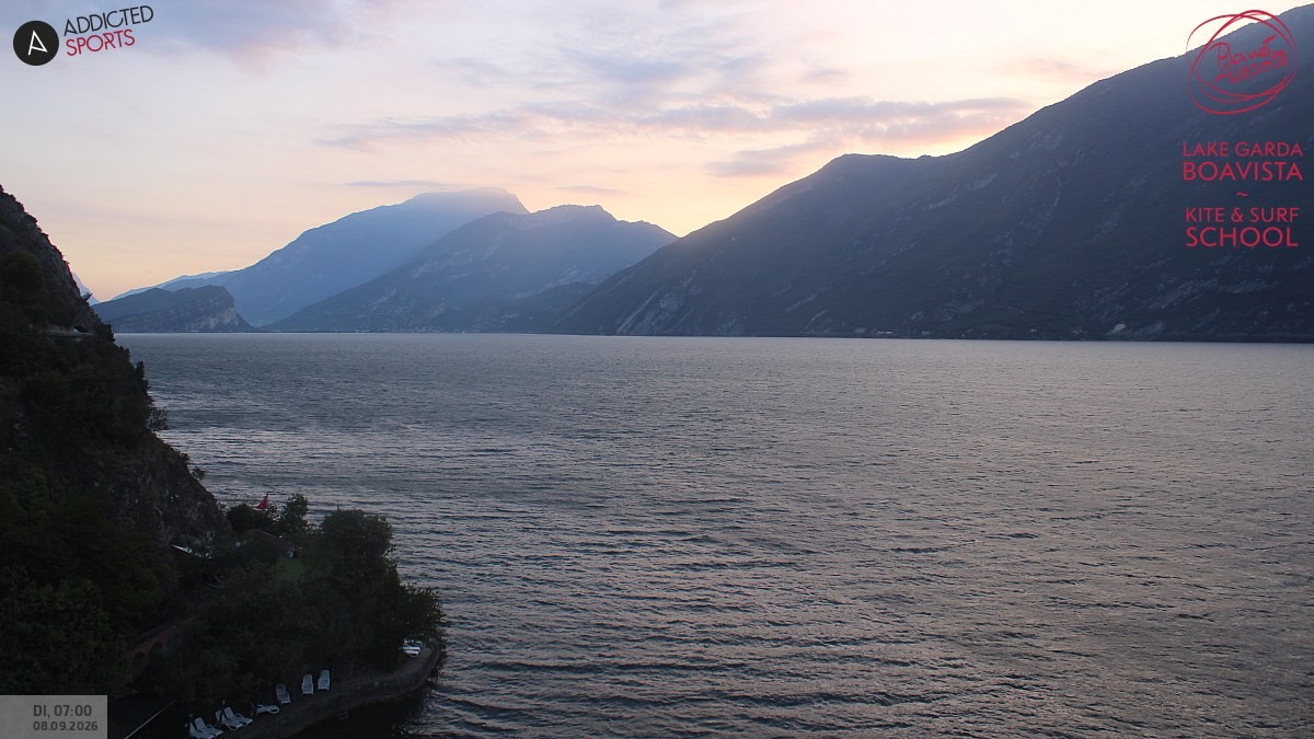 Archived image Webcam Lake Garda - Capo Reamol
