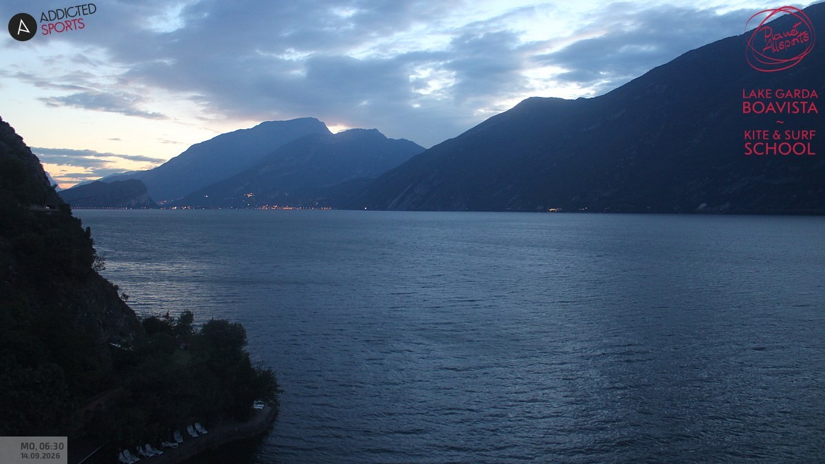 Archiv Foto Webcam Gardasee - Capo Reamol