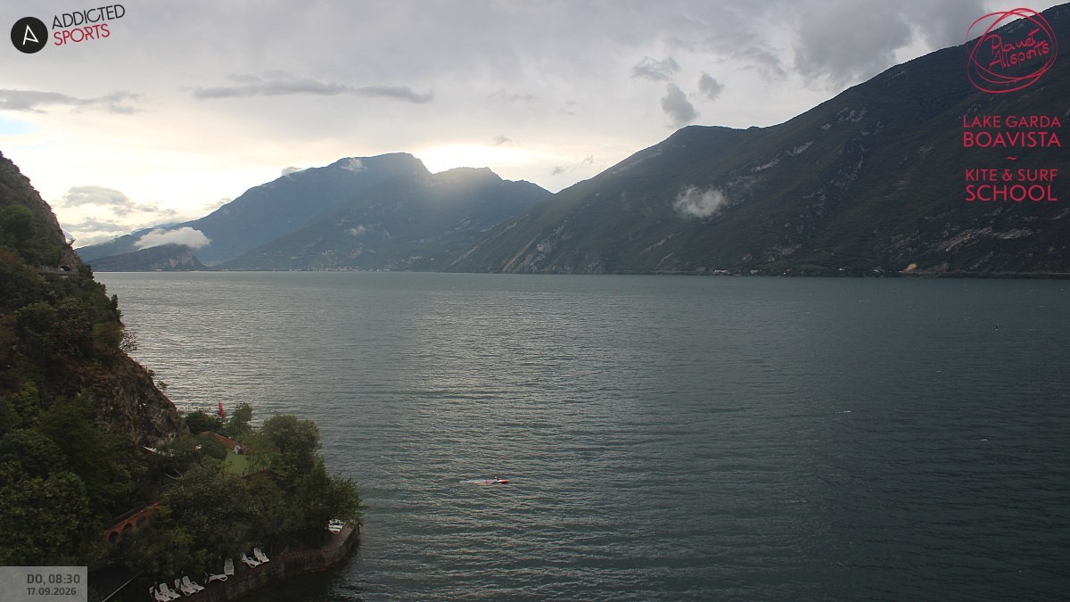 Archived image Webcam Lake Garda - Capo Reamol