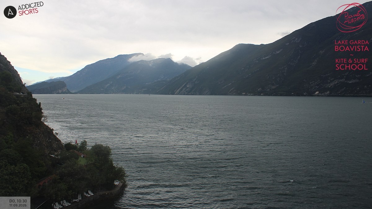 Archived image Webcam Lake Garda - Capo Reamol