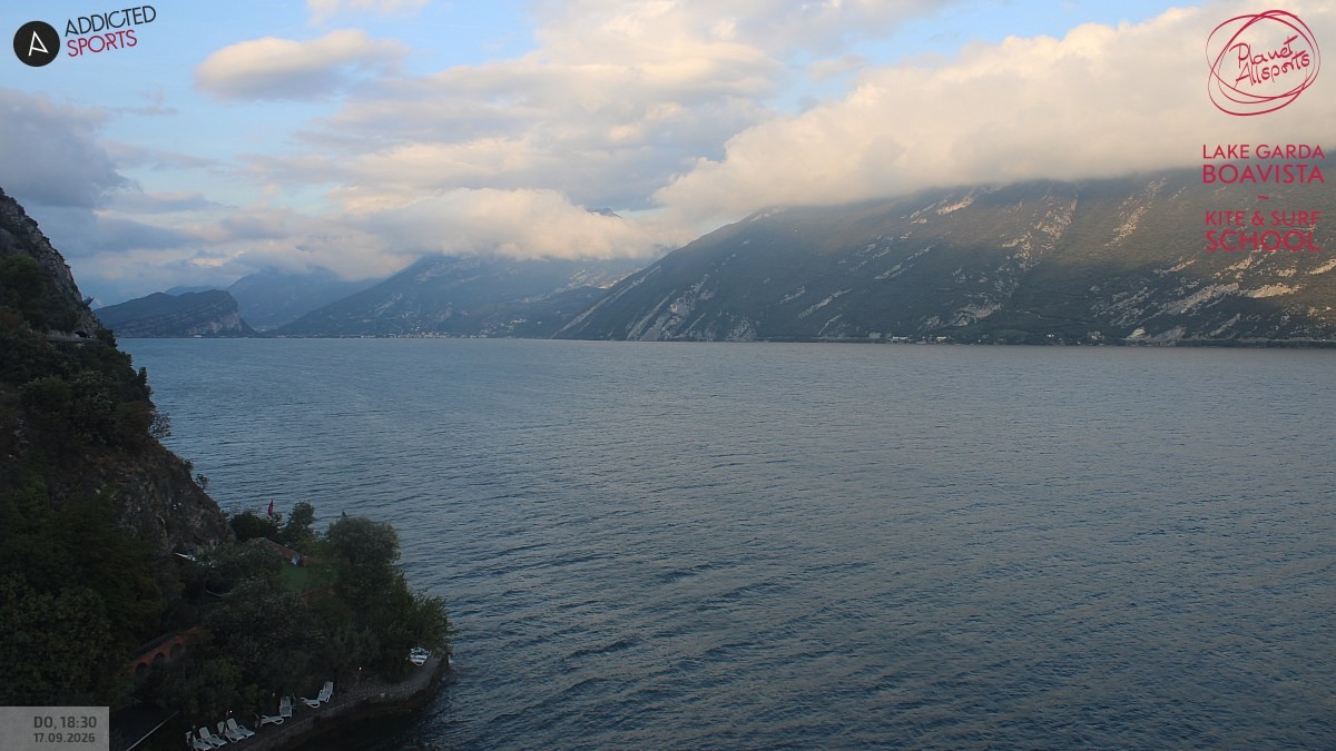 Archived image Webcam Lake Garda - Capo Reamol