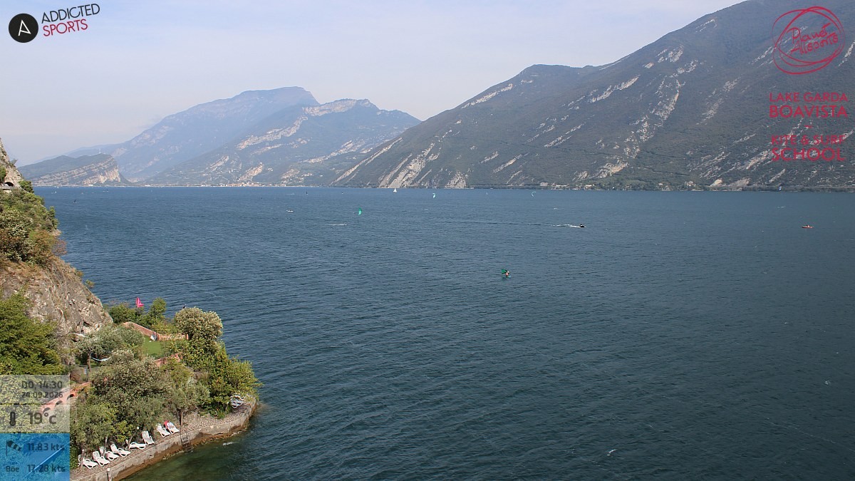 Archived image Webcam Lake Garda - Capo Reamol