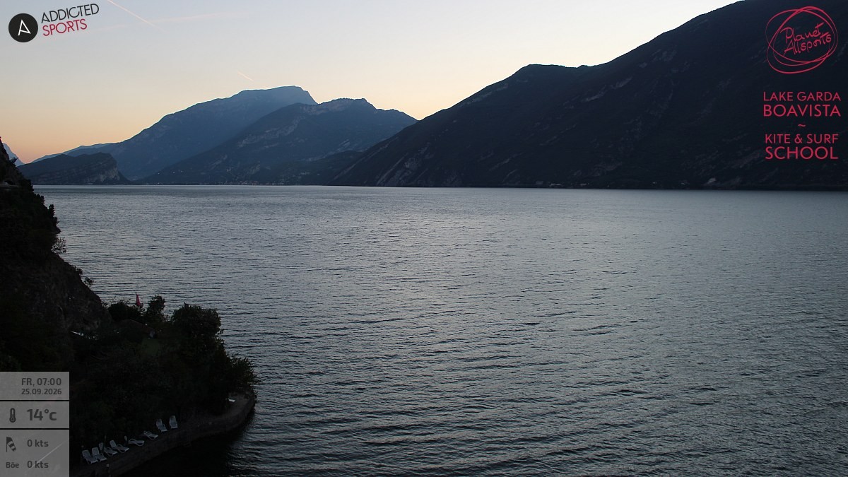 Archived image Webcam Lake Garda - Capo Reamol