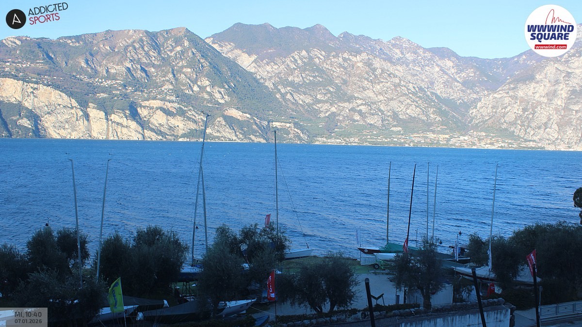 Archived image Webcam Lake Garda - Malcesine