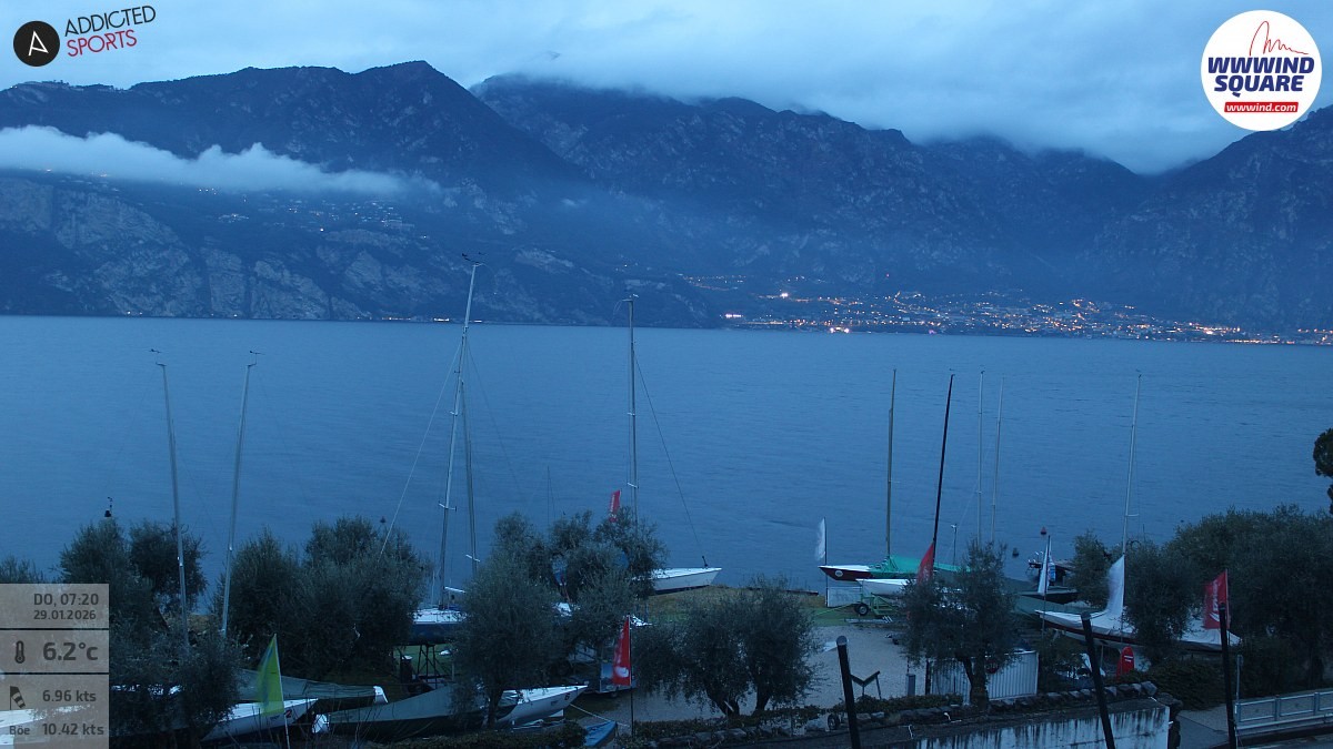 Archived image Webcam Lake Garda - Malcesine