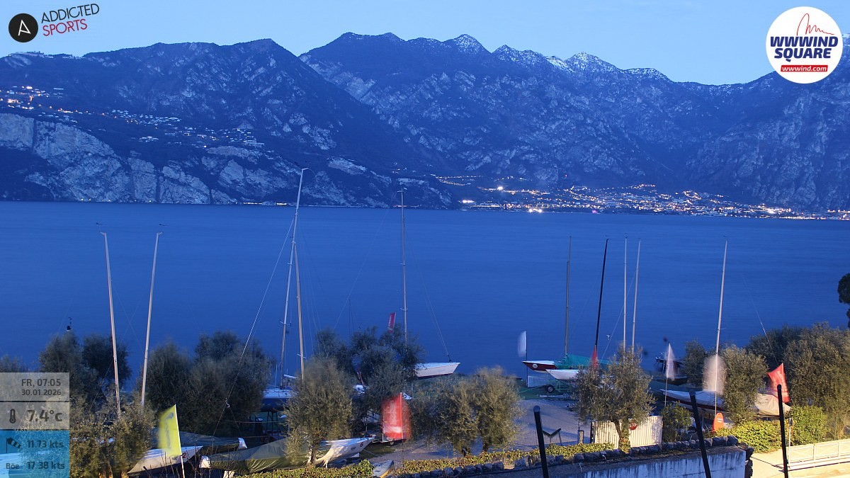 Archiv Foto Webcam Gardasee - Malcesine
