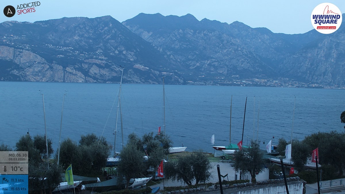Archiv Foto Webcam Gardasee - Malcesine