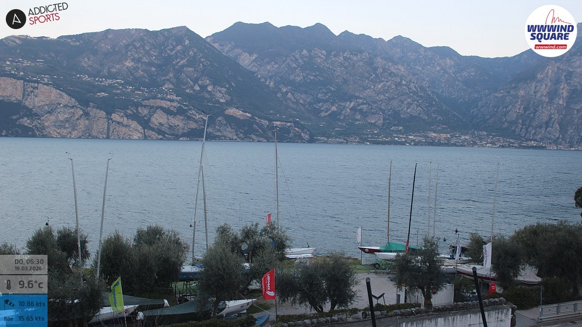 Archiv Foto Webcam Gardasee - Malcesine