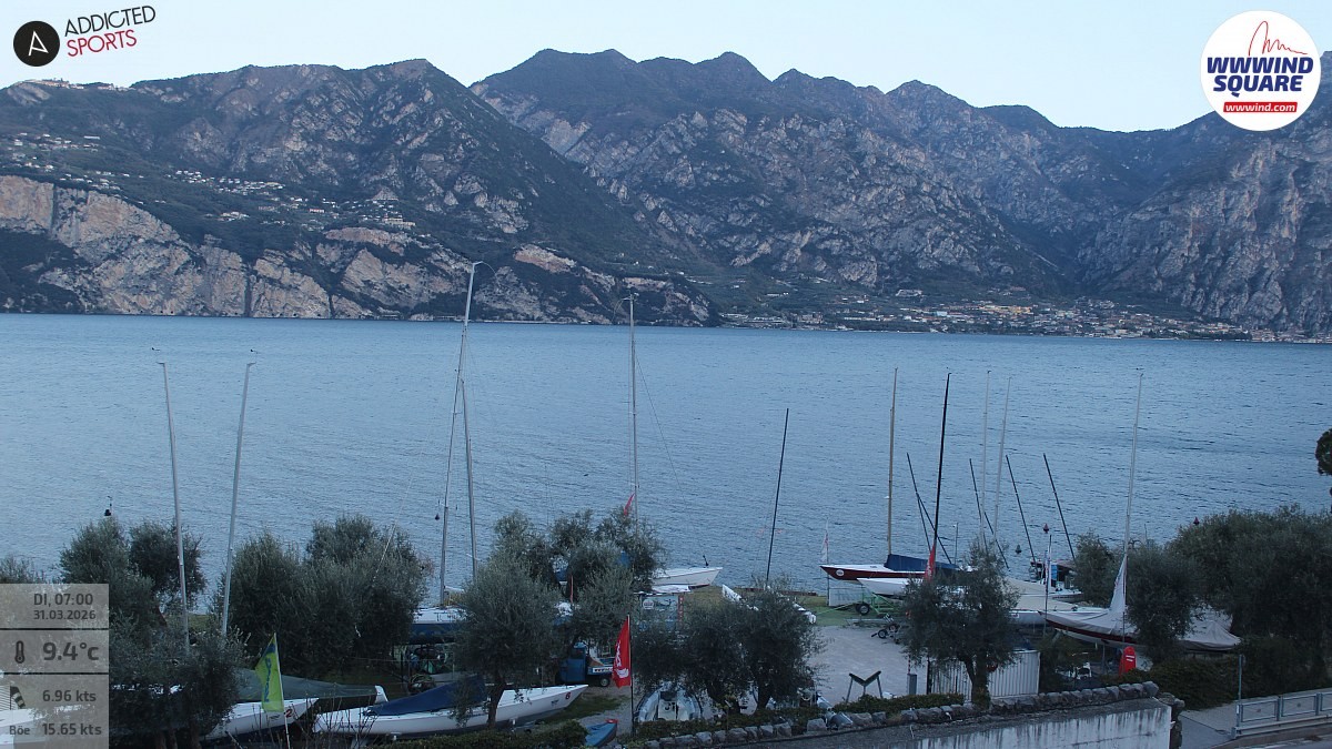 Archiv Foto Webcam Gardasee - Malcesine