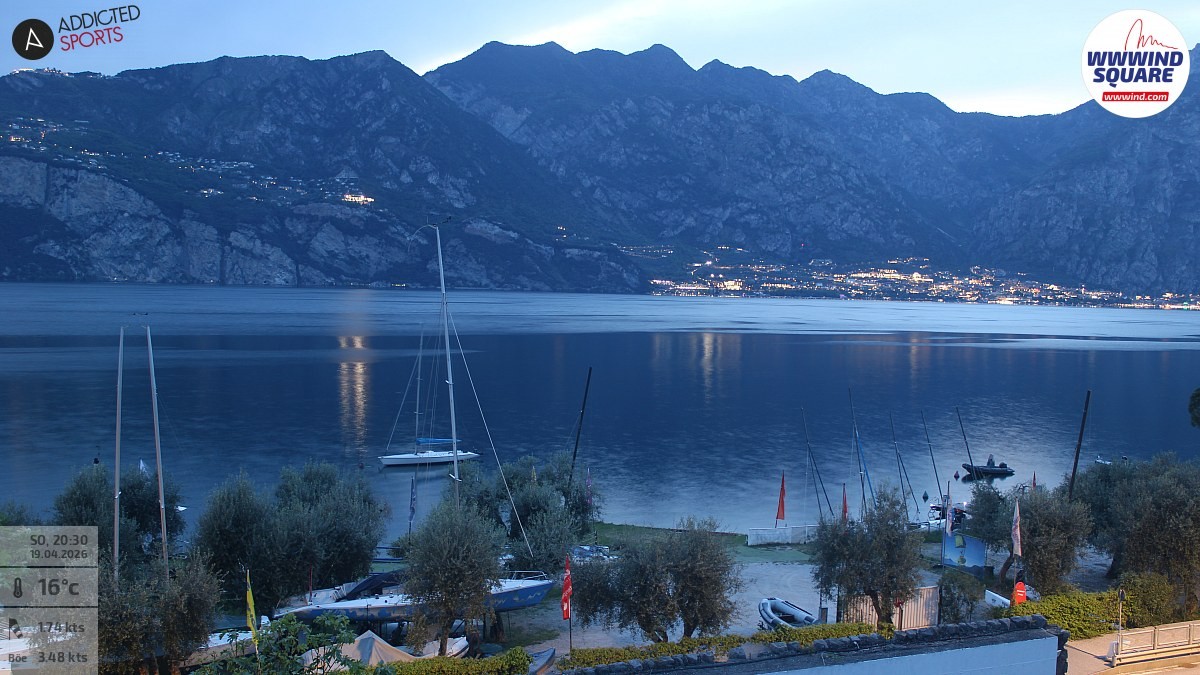 Archiv Foto Webcam Gardasee - Malcesine