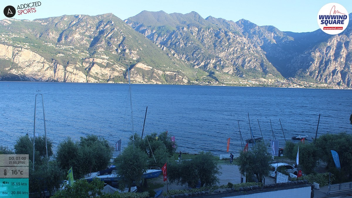 Archiv Foto Webcam Gardasee - Malcesine