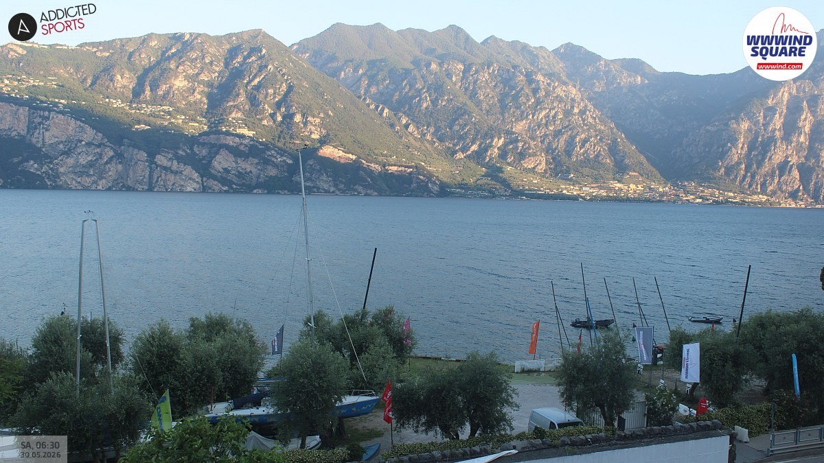 Archived image Webcam Lake Garda - Malcesine
