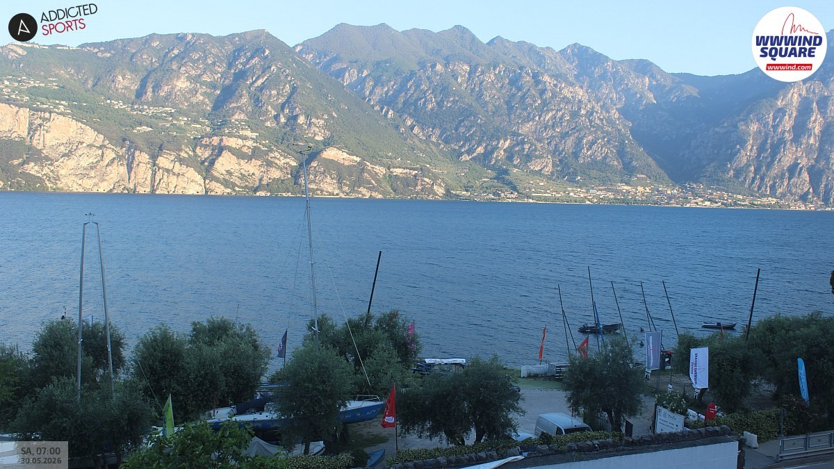 Archived image Webcam Lake Garda - Malcesine