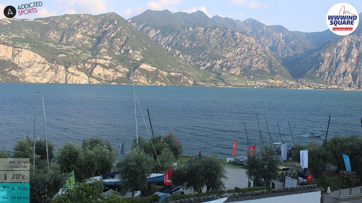 Archived image Webcam Lake Garda - Malcesine