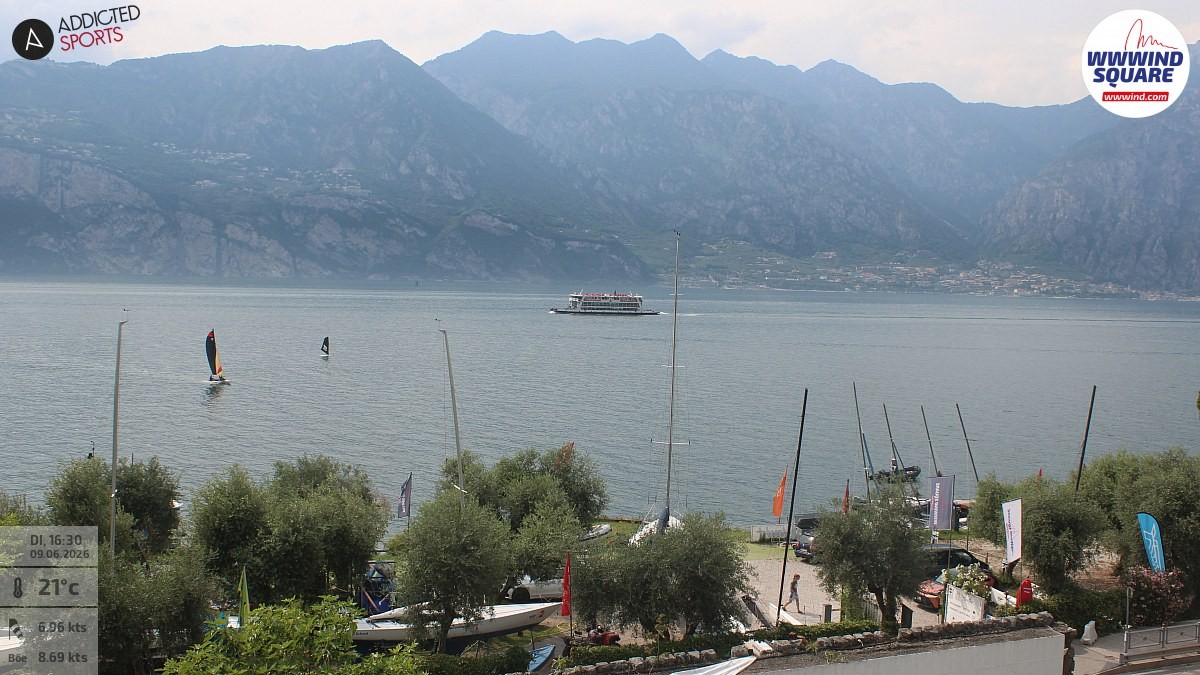 Archiv Foto Webcam Gardasee - Malcesine