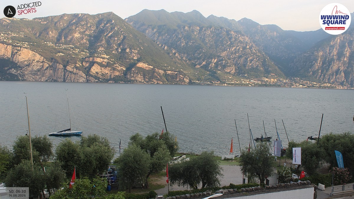 Archiv Foto Webcam Gardasee - Malcesine