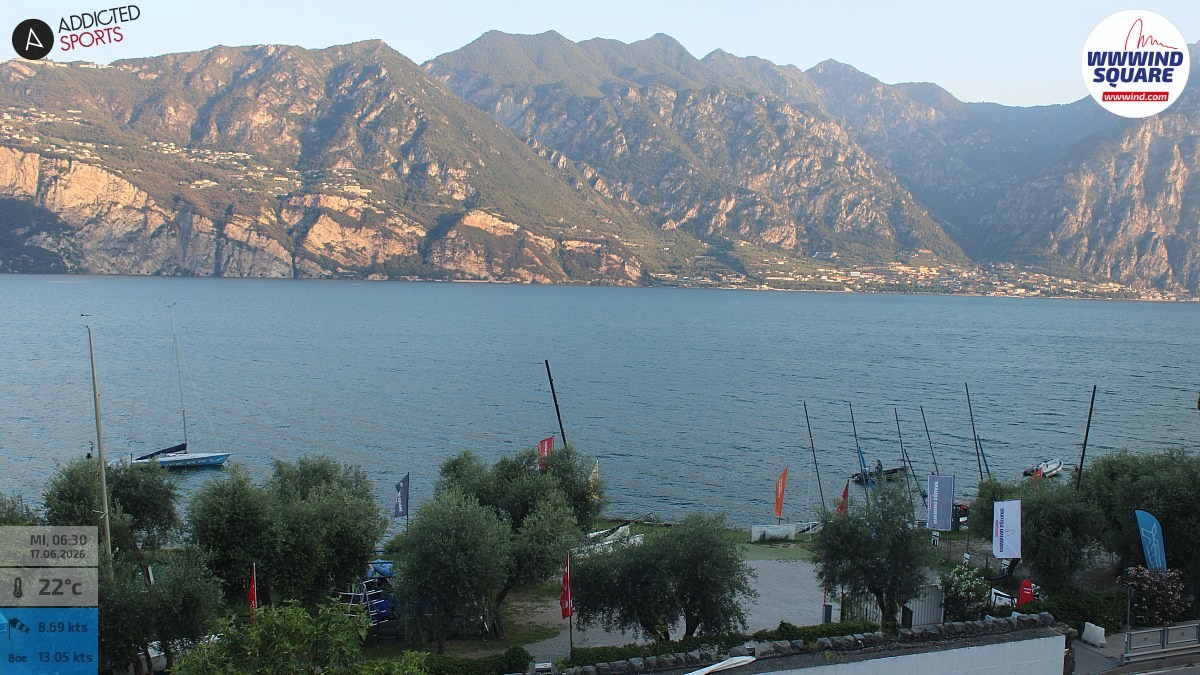 Archived image Webcam Lake Garda - Malcesine