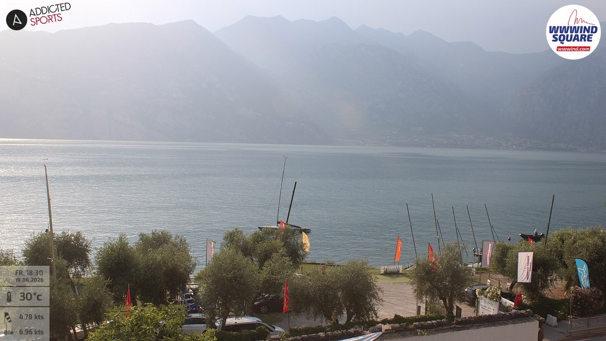 Archived image Webcam Lake Garda - Malcesine