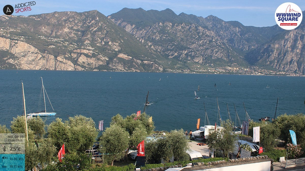 Archived image Webcam Lake Garda - Malcesine