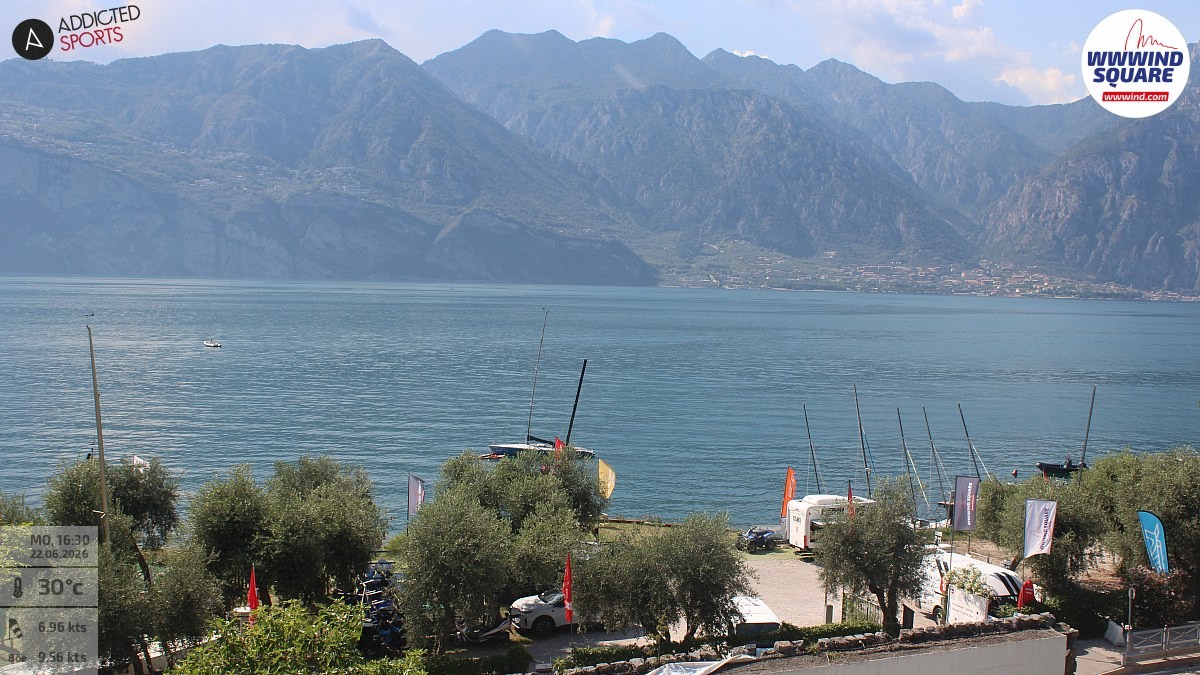 Archived image Webcam Lake Garda - Malcesine