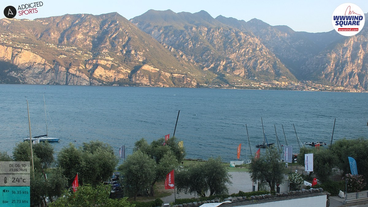 Archiv Foto Webcam Gardasee - Malcesine