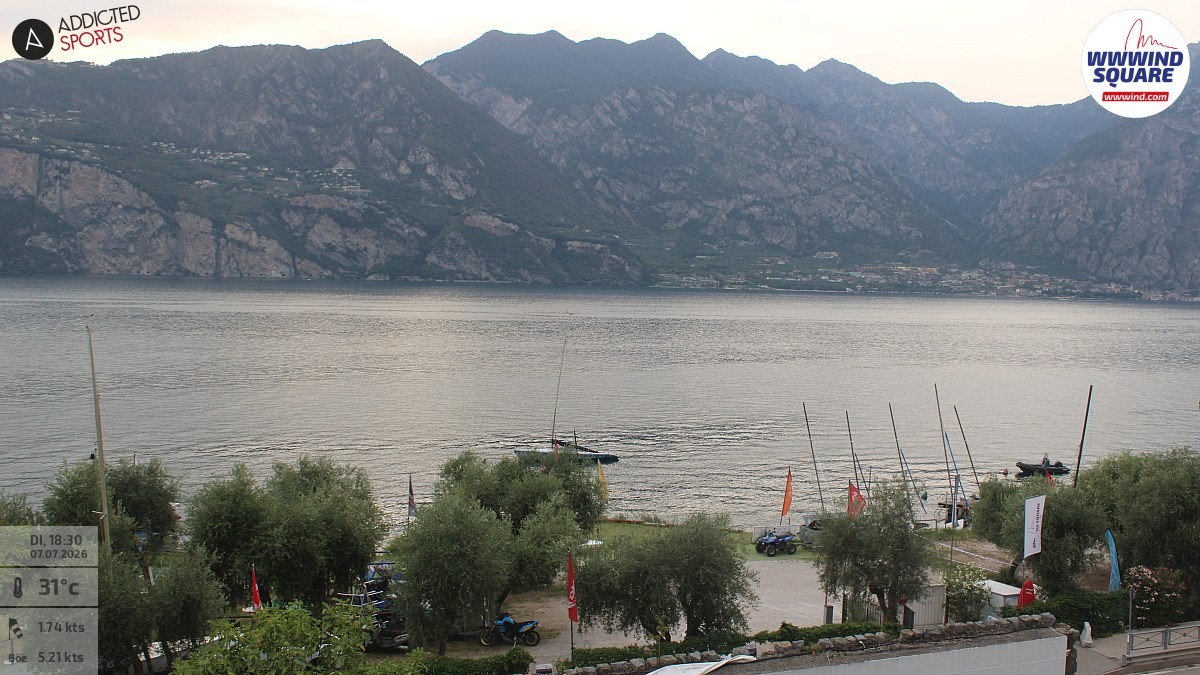 Archiv Foto Webcam Gardasee - Malcesine