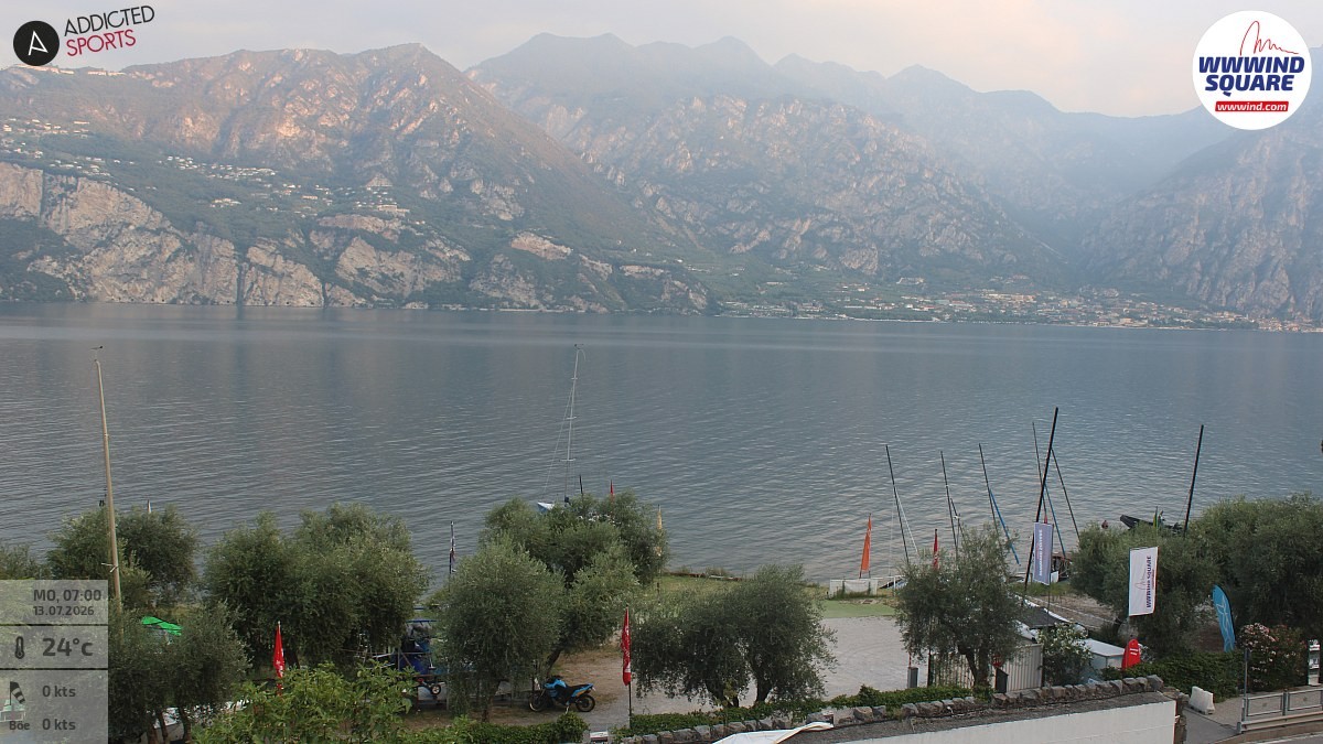 Archived image Webcam Lake Garda - Malcesine