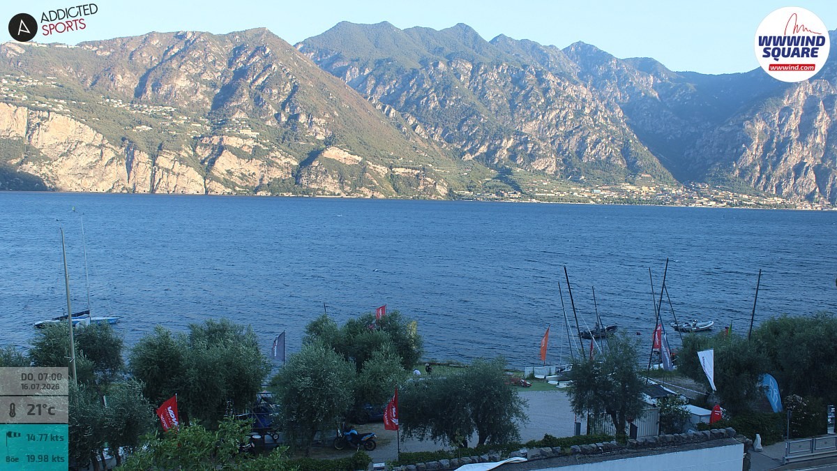 Archiv Foto Webcam Gardasee - Malcesine