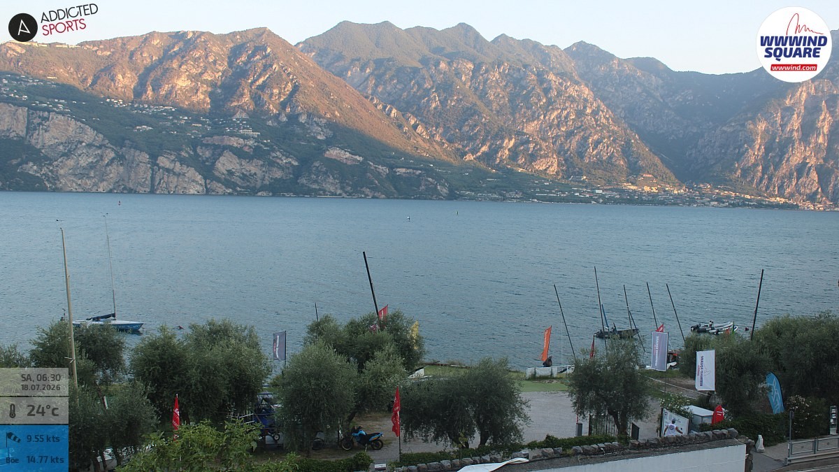 Archived image Webcam Lake Garda - Malcesine