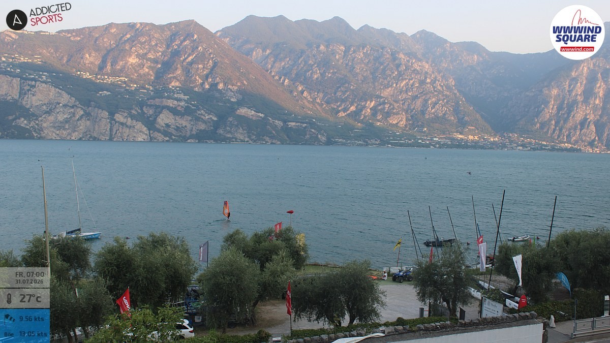 Archived image Webcam Lake Garda - Malcesine