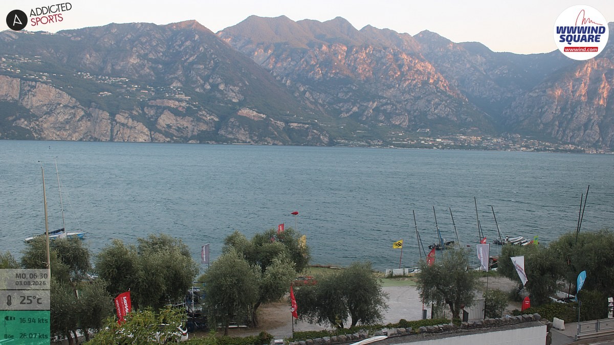 Archiv Foto Webcam Gardasee - Malcesine