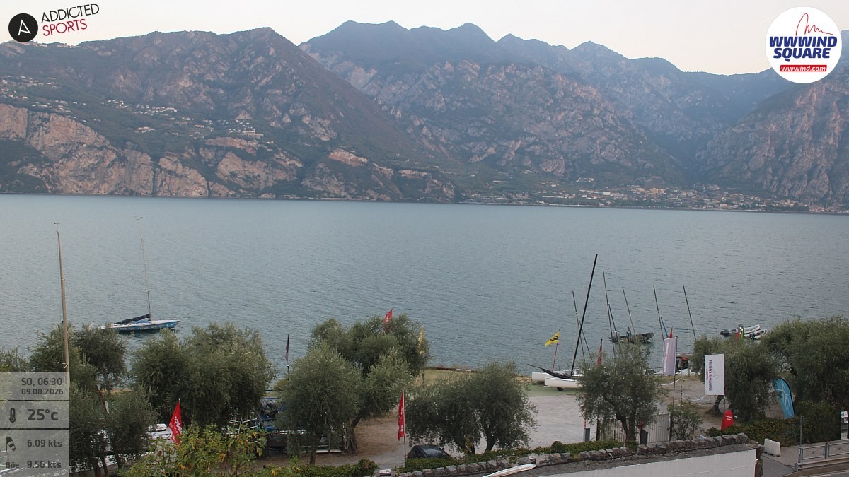 Archived image Webcam Lake Garda - Malcesine