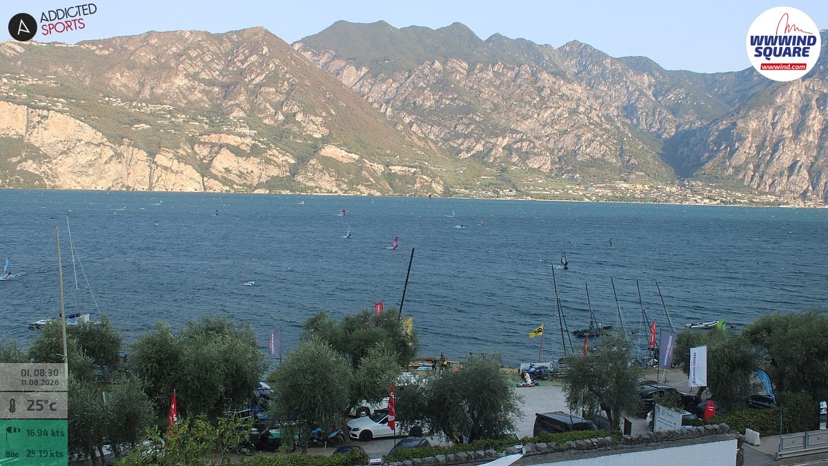 Archived image Webcam Lake Garda - Malcesine