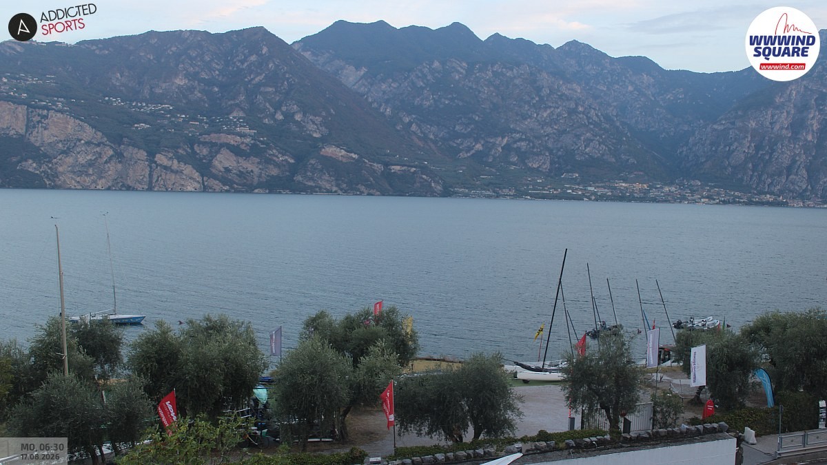 Archiv Foto Webcam Gardasee - Malcesine