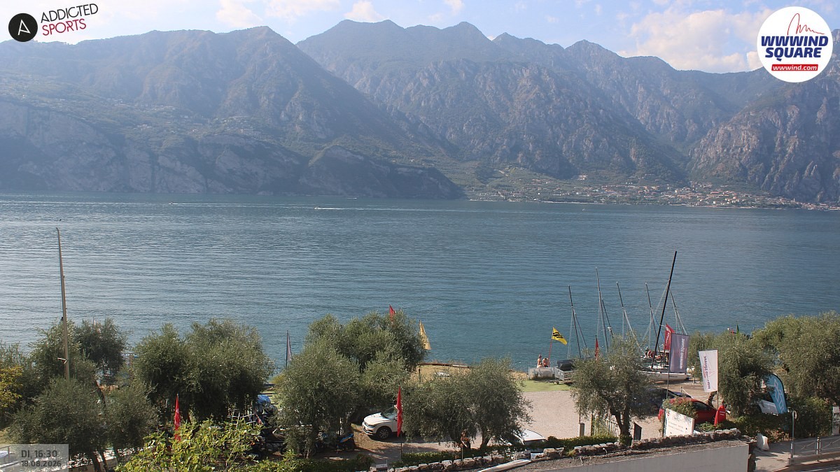 Archiv Foto Webcam Gardasee - Malcesine