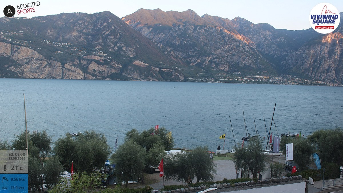 Archived image Webcam Lake Garda - Malcesine