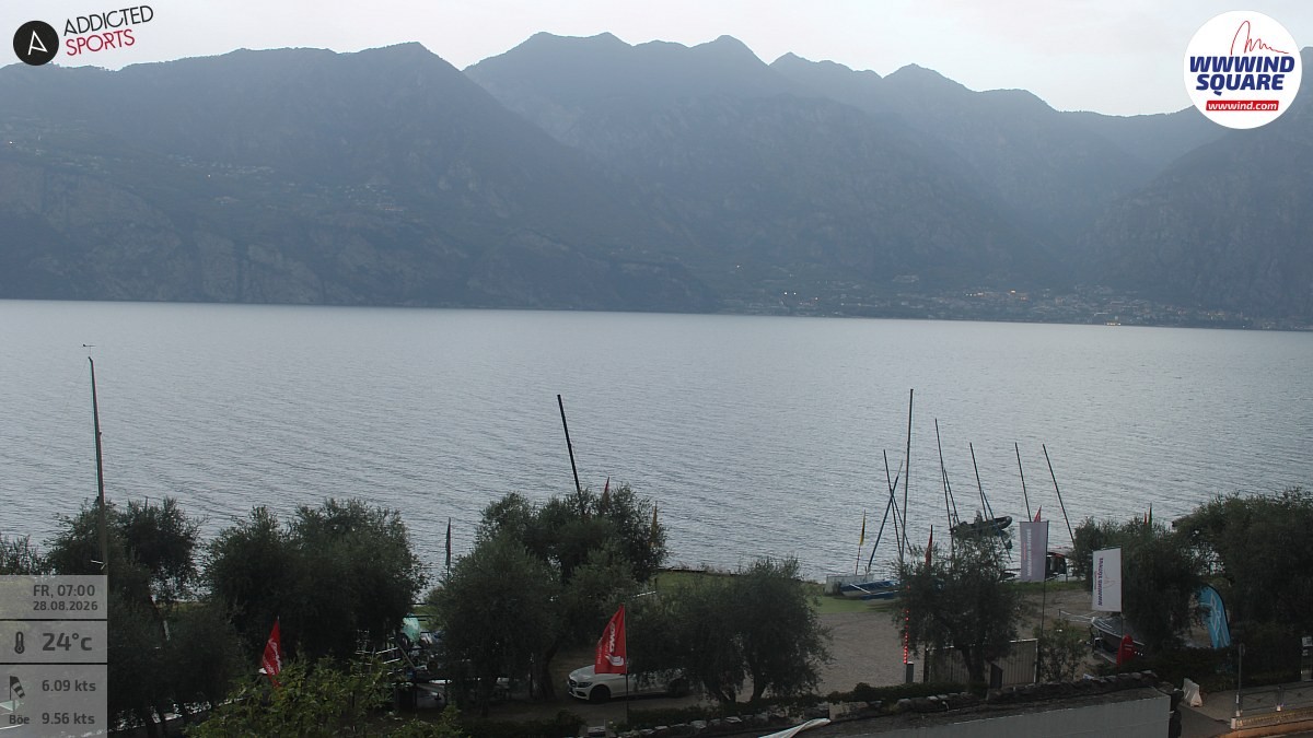 Archived image Webcam Lake Garda - Malcesine