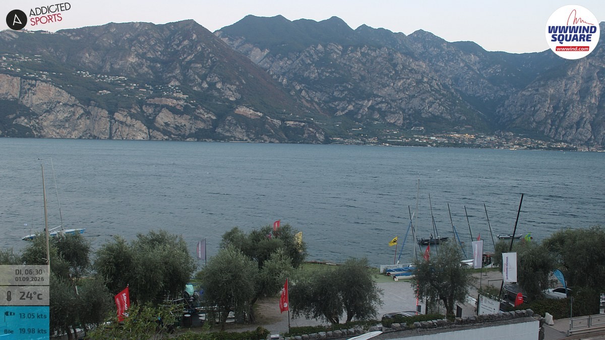 Archived image Webcam Lake Garda - Malcesine