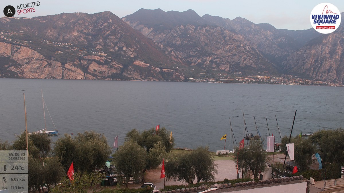 Archived image Webcam Lake Garda - Malcesine