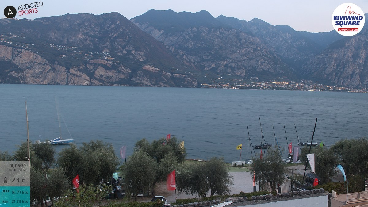 Archiv Foto Webcam Gardasee - Malcesine
