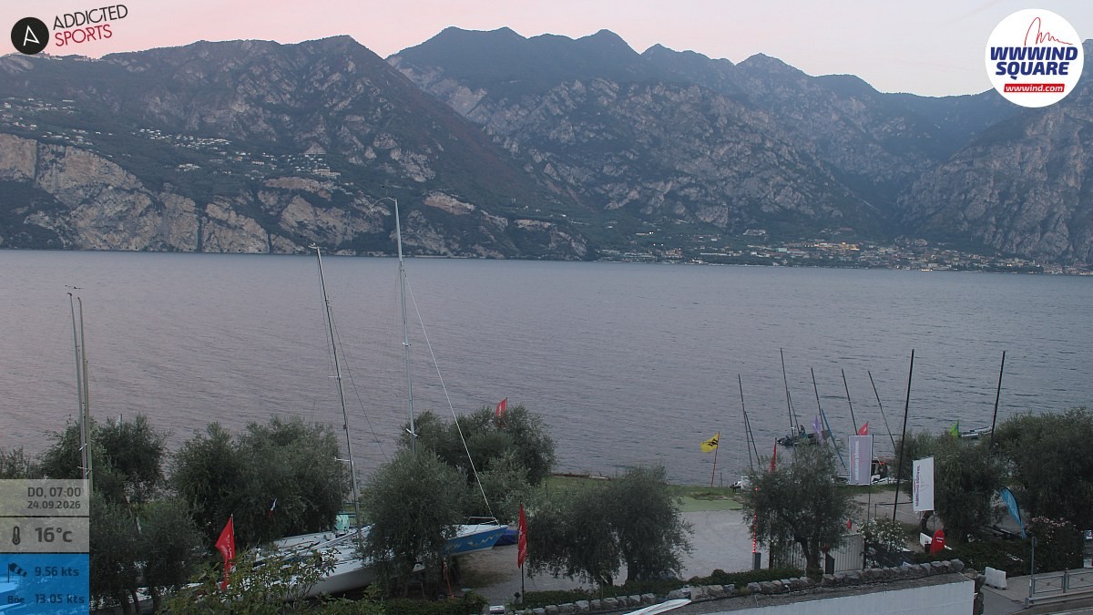 Archiv Foto Webcam Gardasee - Malcesine